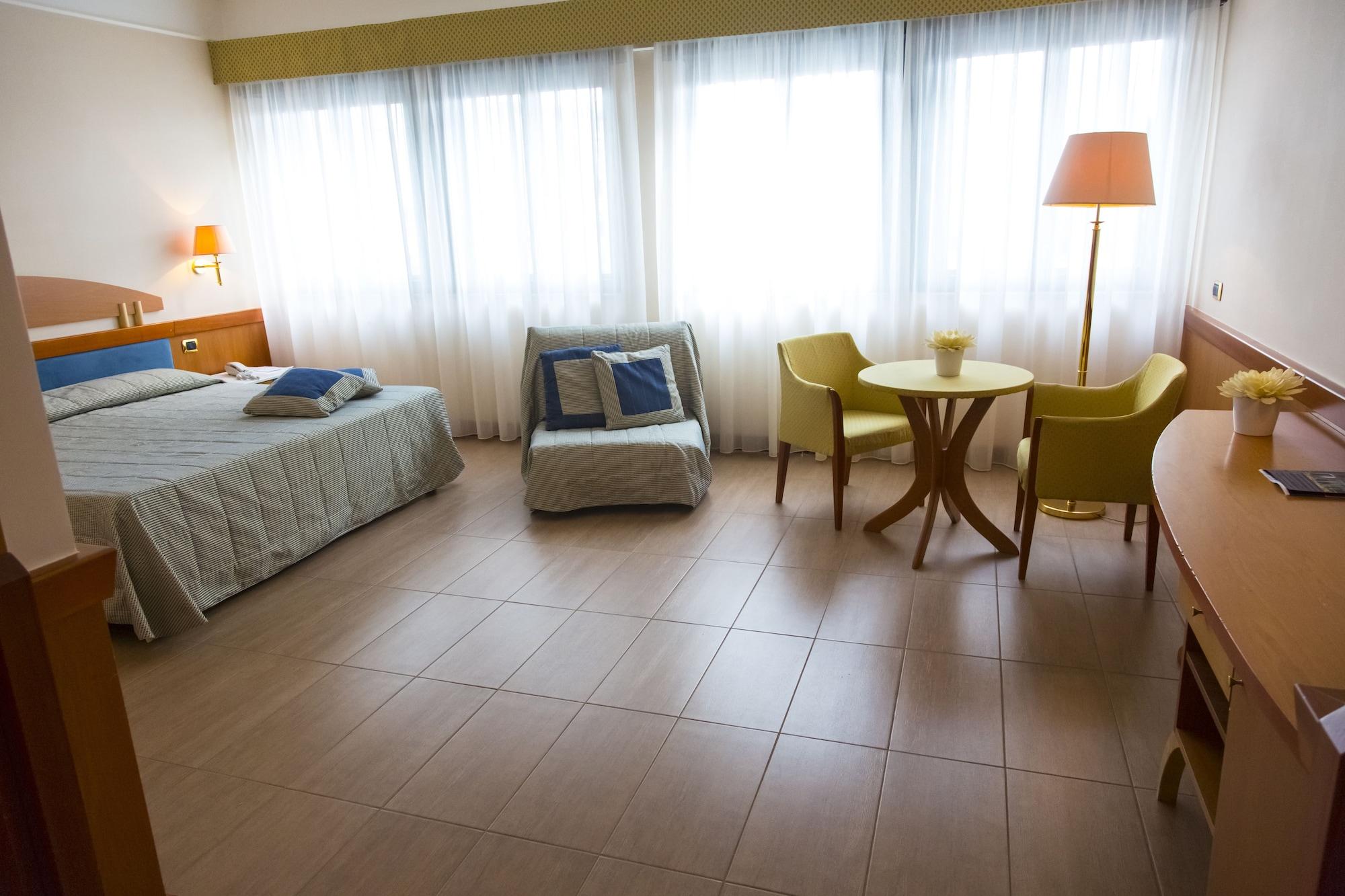 Hotel Futura Centro Congressi Neapol Zewnętrze zdjęcie