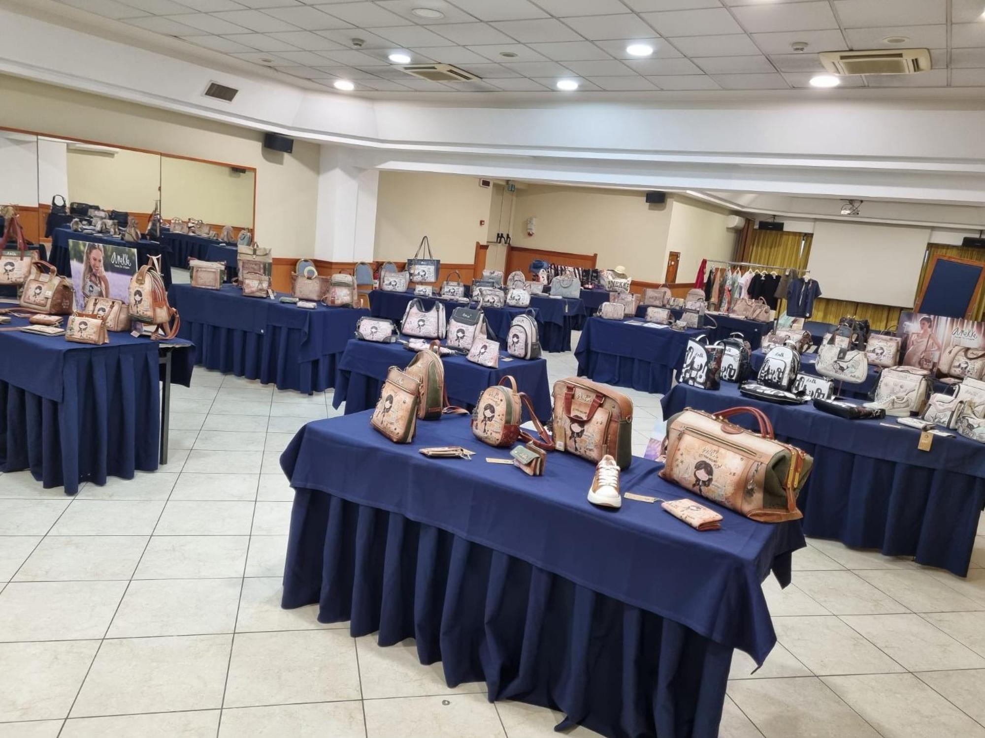 Hotel Futura Centro Congressi Neapol Zewnętrze zdjęcie